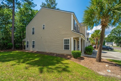 Welcome to easy living in The Farms at Wescott Plantation! This on Golf Club At Wescott Plantation in South Carolina - for sale on GolfHomes.com, golf home, golf lot