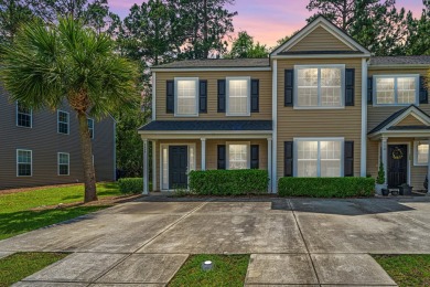 Welcome to easy living in The Farms at Wescott Plantation! This on Golf Club At Wescott Plantation in South Carolina - for sale on GolfHomes.com, golf home, golf lot