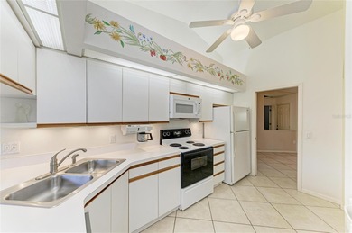 Welcome to this spacious 3-bedroom, 2-bath condo located in the on Plantation Golf and Country Club in Florida - for sale on GolfHomes.com, golf home, golf lot