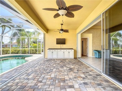 Exceptional Osprey home in HERONS GLEN COUNTRY CLUB showcases on Herons Glen Golf and Country Club in Florida - for sale on GolfHomes.com, golf home, golf lot
