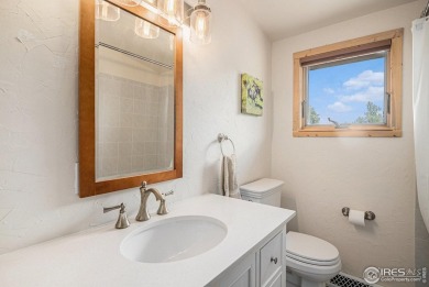 Charming cabin near Estes Park's 18 Hole Golf Course! Two on Estes Park Golf Course in Colorado - for sale on GolfHomes.com, golf home, golf lot