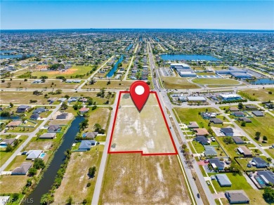 This is an excellent choice for establishing a retail business on Palmetto-Pine Country Club in Florida - for sale on GolfHomes.com, golf home, golf lot