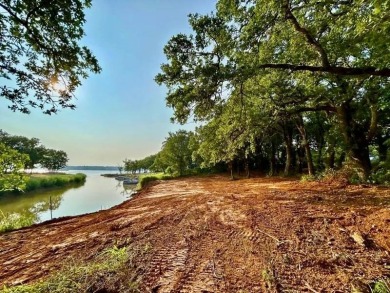 Gorgeous WATERFRONT lot on Lake Nocona.Enjoy some of the best on Nocona Hills Golf Course in Texas - for sale on GolfHomes.com, golf home, golf lot