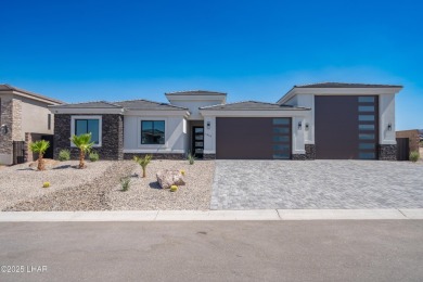 Welcome to your dream home in the newly gated Viewpoint on The Refuge Golf and Country Club in Arizona - for sale on GolfHomes.com, golf home, golf lot