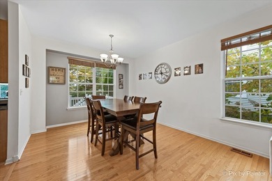 Welcome to this bright and spacious 4-bedroom, 3.1-bath home in on Midlane Championship Golf Resort in Illinois - for sale on GolfHomes.com, golf home, golf lot