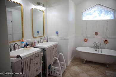 Beautifully maintained 3-bedroom, 2-bathroom pool home located on Suntree Country Club in Florida - for sale on GolfHomes.com, golf home, golf lot