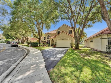 Welcome to Forest Ridge, Davie's best-kept secret! This stunning on Pine Island Ridge Country Club in Florida - for sale on GolfHomes.com, golf home, golf lot