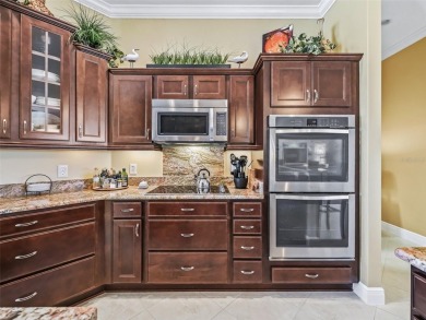 Welcome to The Villages, a 55+ golf community! Just minutes away on Pennbrooke Fairways in Florida - for sale on GolfHomes.com, golf home, golf lot