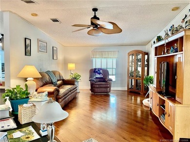 BRAND NEW WINDOWS! This home is perfectly situated near on Indianwood Golf and Country Club in Florida - for sale on GolfHomes.com, golf home, golf lot