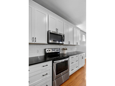 NEW ROOF! FENCED YARD! CUL-DE-SAC! WOODED! GREENSPACE! GOLF on Cypress Point Par 3 in South Carolina - for sale on GolfHomes.com, golf home, golf lot