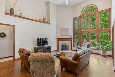 Welcome to this meticulously maintained home in the highly on Heritage Golf Club in Ohio - for sale on GolfHomes.com, golf home, golf lot