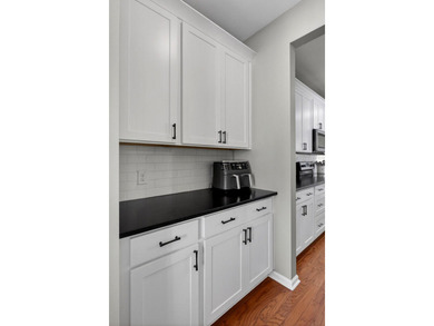 NEW ROOF! FENCED YARD! CUL-DE-SAC! WOODED! GREENSPACE! GOLF on Cypress Point Par 3 in South Carolina - for sale on GolfHomes.com, golf home, golf lot