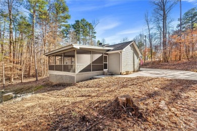 This home will please anyone looking for the perfect spot in the on The Trail At Chickasaw Pointe in South Carolina - for sale on GolfHomes.com, golf home, golf lot