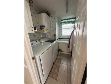 Beautiful Fully Furnished 2-Bedroom Palm Harbor Home - Move-In on Schalamar Creek Golf and Country Club in Florida - for sale on GolfHomes.com, golf home, golf lot