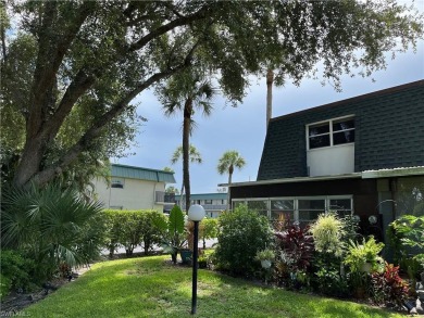 RARE OPPORTUNITY! A Naples Townhouse Condo for UNDER $175K!

 on Hibiscus Golf Club in Florida - for sale on GolfHomes.com, golf home, golf lot