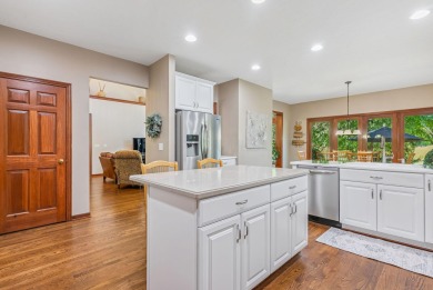 Welcome to this meticulously maintained home in the highly on Heritage Golf Club in Ohio - for sale on GolfHomes.com, golf home, golf lot