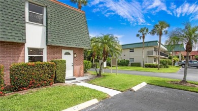 RARE OPPORTUNITY! A Naples Townhouse Condo for UNDER $175K!

 on Hibiscus Golf Club in Florida - for sale on GolfHomes.com, golf home, golf lot