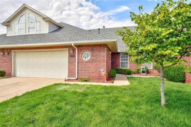 From the moment you walk into this beautiful condo, you will on Golf Club At Surrey Hills in Oklahoma - for sale on GolfHomes.com, golf home, golf lot