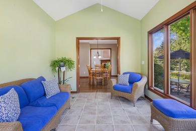 Welcome to this meticulously maintained home in the highly on Heritage Golf Club in Ohio - for sale on GolfHomes.com, golf home, golf lot