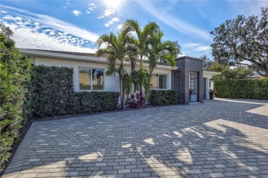 BEST DEAL AROUND! Stunning, Rarely Available Ranch Home with on Palma Ceia Golf and Country Club in Florida - for sale on GolfHomes.com, golf home, golf lot