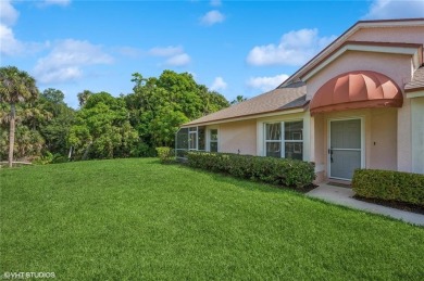 Welcome to a charming 2-bedroom, 2-bathroom corner villa on Villages of Country Creek Golf Course in Florida - for sale on GolfHomes.com, golf home, golf lot