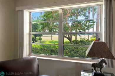 FIRST FLOOR UNIT!  TURKEY!  Move right in, One bedroom, 1 1/2 on Vero Beach South Golf Course in Florida - for sale on GolfHomes.com, golf home, golf lot