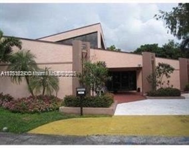 BEAUTIFUL CONDOWITH GORGEOUSVIEWS FROM BALCONY AND MASTER.  VERY on Colony West Country Club in Florida - for sale on GolfHomes.com, golf home, golf lot