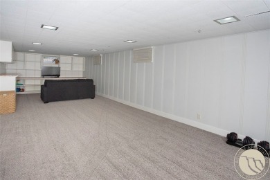 Charming, well-kept, and in an ideal central location! You'll on Hilands Golf Club in Montana - for sale on GolfHomes.com, golf home, golf lot