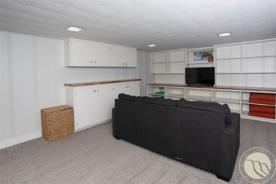 Charming, well-kept, and in an ideal central location! You'll on Hilands Golf Club in Montana - for sale on GolfHomes.com, golf home, golf lot