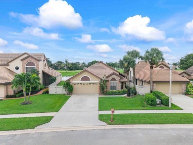 Spaciously  Remodeled 3/2.5 with stunning Golf Course/Lake Views on Aberdeen Golf and Country Club in Florida - for sale on GolfHomes.com, golf home, golf lot