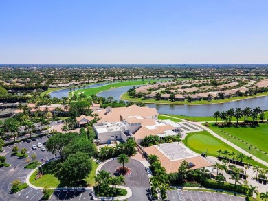 Spaciously  Remodeled 3/2.5 with stunning Golf Course/Lake Views on Aberdeen Golf and Country Club in Florida - for sale on GolfHomes.com, golf home, golf lot