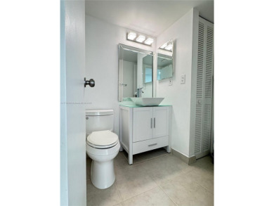 Come make this charming condo your home here in the heart of on Turnberry Isle Resort and Club in Florida - for sale on GolfHomes.com, golf home, golf lot