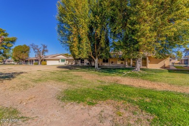 Opportunity Knocks! Excellent Location Of This 2 Bed/2 Bath on Sun City-Willow Creek / Willow Brook  in Arizona - for sale on GolfHomes.com, golf home, golf lot