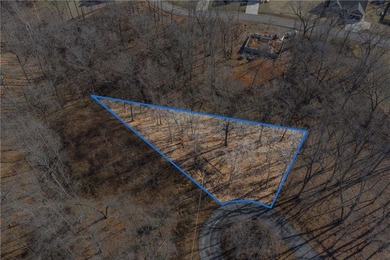 Tucked away at the end of a quiet cul-de-sac in Bella Vista's on Bella Vista Country Club - Highlands in Arkansas - for sale on GolfHomes.com, golf home, golf lot