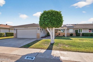 Don't miss this beautifully updated rare 3-bedroom, 2-bath on Sun City Lakes West and East in Arizona - for sale on GolfHomes.com, golf home, golf lot