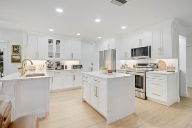 Gorgeous House!! 3-bedroom, 2-bath with a 2-car garage on  in Florida - for sale on GolfHomes.com, golf home, golf lot