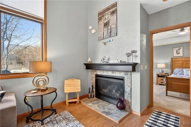 This stunning lakefront home in Four Seasons offers 75 feet of on Seasons Ridge At Four Seasons in Missouri - for sale on GolfHomes.com, golf home, golf lot