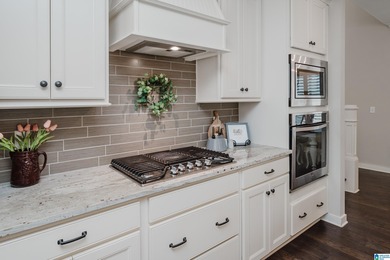 Beautiful Ballantrae home on the golf course! This 4BR, 3.5BA & on Ballantrae Golf Club in Alabama - for sale on GolfHomes.com, golf home, golf lot