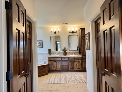 Golfer's Paradise at the end of this quiet cul-de-sac backing up on Ram Rock Golf Course in Texas - for sale on GolfHomes.com, golf home, golf lot