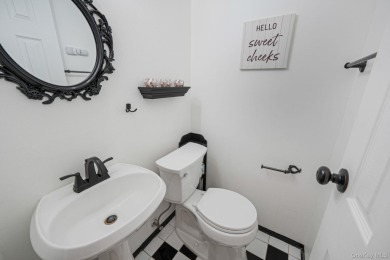 Welcome to Blue Ridge Condominiums, one of Medford's most on Blue Ridge Golf Club in New York - for sale on GolfHomes.com, golf home, golf lot