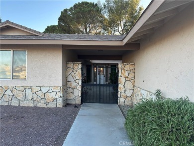 This spacious 2003 square foot home is brimming with potential on Silver Lakes Golf Course in California - for sale on GolfHomes.com, golf home, golf lot