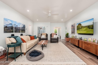 Welcome to your dream retreat in the pines! Tucked in the on Continental Country Club in Arizona - for sale on GolfHomes.com, golf home, golf lot