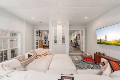 Welcome to your dream retreat in the pines! Tucked in the on Continental Country Club in Arizona - for sale on GolfHomes.com, golf home, golf lot