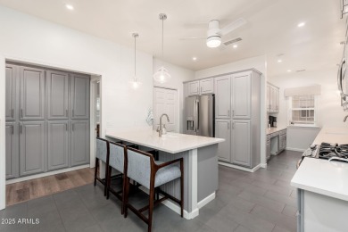 Welcome to your dream retreat in the pines! Tucked in the on Continental Country Club in Arizona - for sale on GolfHomes.com, golf home, golf lot