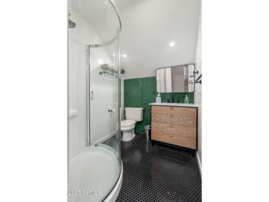 Welcome to your dream retreat in the pines! Tucked in the on Continental Country Club in Arizona - for sale on GolfHomes.com, golf home, golf lot