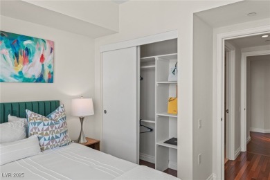 Discover exceptional value at Turnberry Place, Las Vegas. This on Las Vegas Country Club in Nevada - for sale on GolfHomes.com, golf home, golf lot