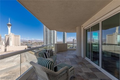 Discover exceptional value at Turnberry Place, Las Vegas. This on Las Vegas Country Club in Nevada - for sale on GolfHomes.com, golf home, golf lot