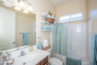 Beautiful 3BR, 2 Bath home in Quailwood.  Like new, Move in on Quail Wood Greens Golf Course in Arizona - for sale on GolfHomes.com, golf home, golf lot