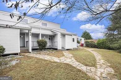 Welcome to Lake Tara Townhomes in Fairfield Plantation - where on Fairfield Plantation Golf and Country Club in Georgia - for sale on GolfHomes.com, golf home, golf lot