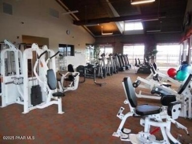 Beautiful 3BR, 2 Bath home in Quailwood.  Like new, Move in on Quail Wood Greens Golf Course in Arizona - for sale on GolfHomes.com, golf home, golf lot